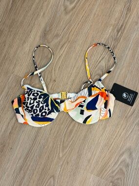 Escape to Paradise Underwire Bikini Top in Navy, Orange & Cream